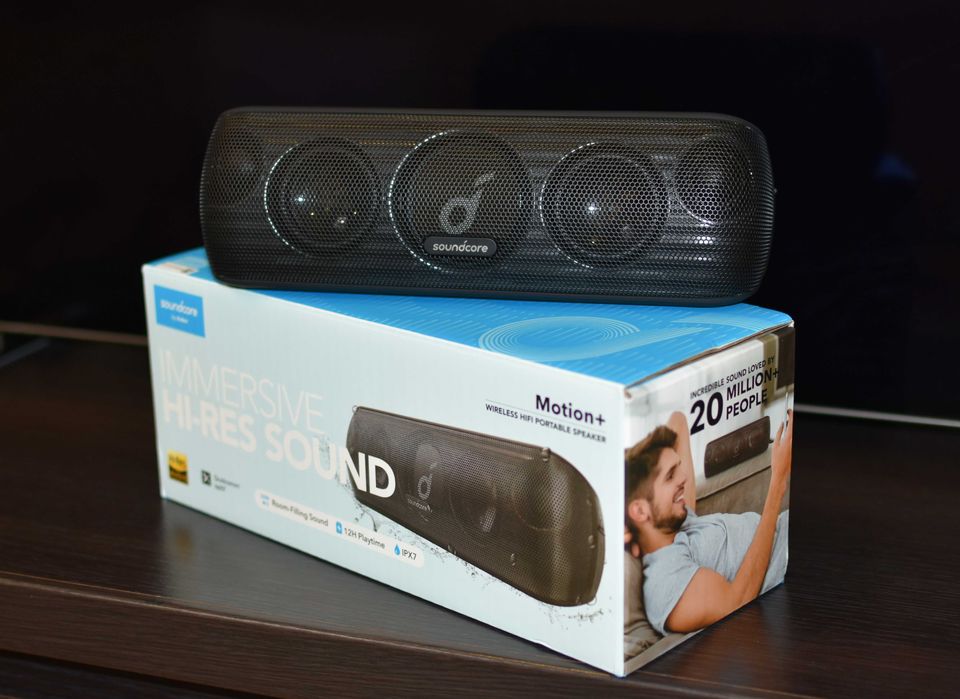 Bluetooth колонка Anker Soundcore Motion Plus Hi-Res 30 W