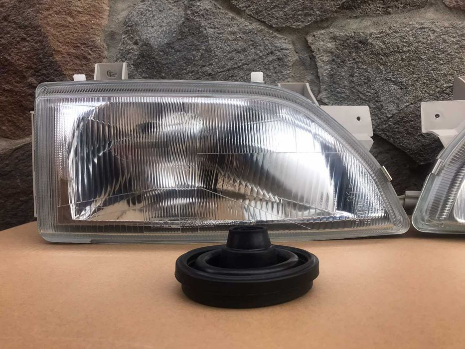 Фара фари Фары Ford Escort Orion (90-94)