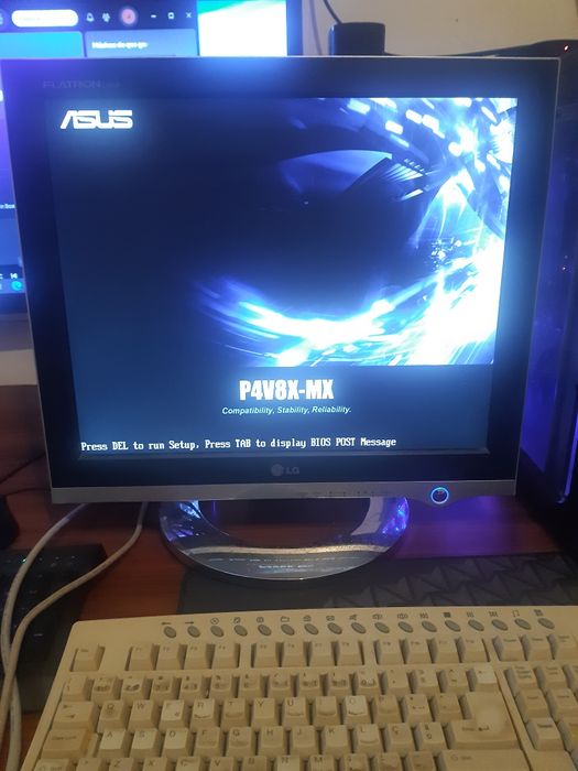 Monitor LG de 23 plgs