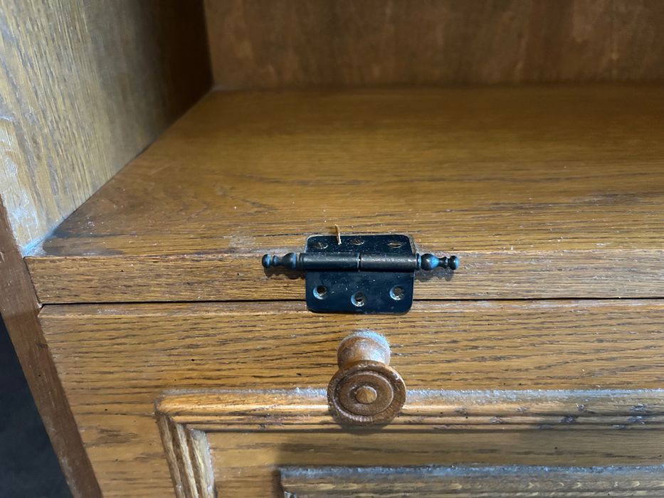 Szafka Swarzędz do odnowienia