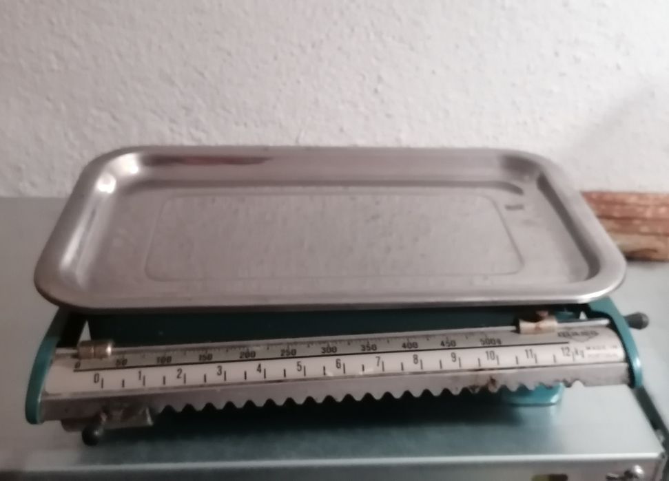 Balança de cozinha antiga.64751032544897121