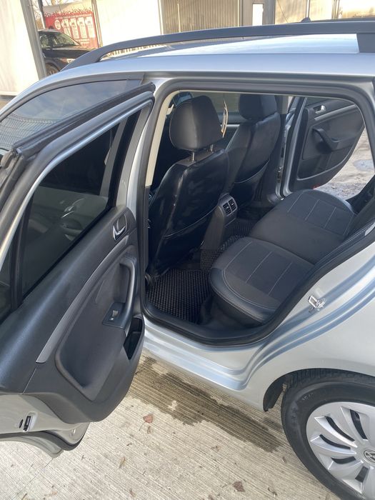 Продам Volkswagen Golf, 2010 р.в., 1.6 TDI