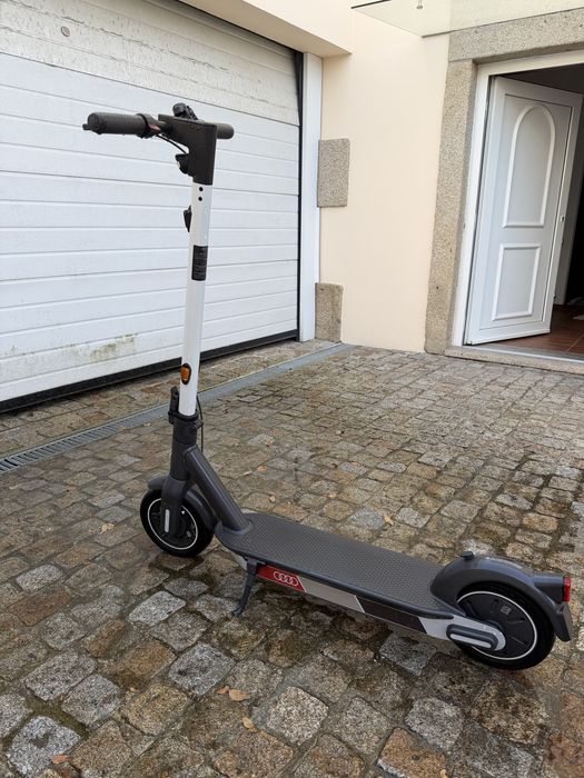 Trotinete Audi Eletrica