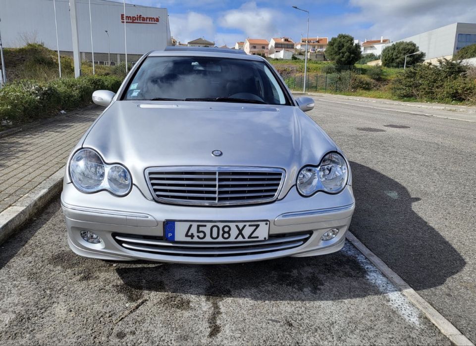 Mercedes Benz C220 — photo 3