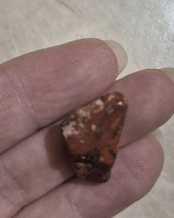 Яшма красная. Камень натуральный