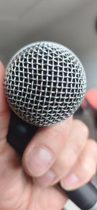 Midrofone Shure SM58