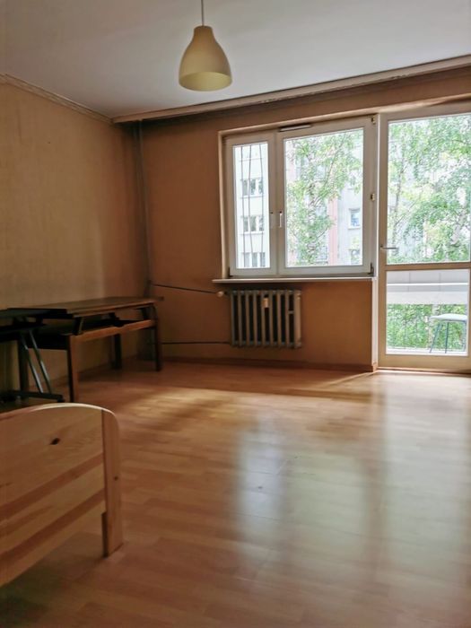 Pokoje 17 m2 z balkonem i 7 m2 Kraków os. Podwawelskie