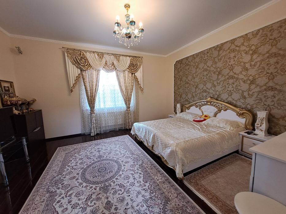 Продажа шикароного дома в с. Гора