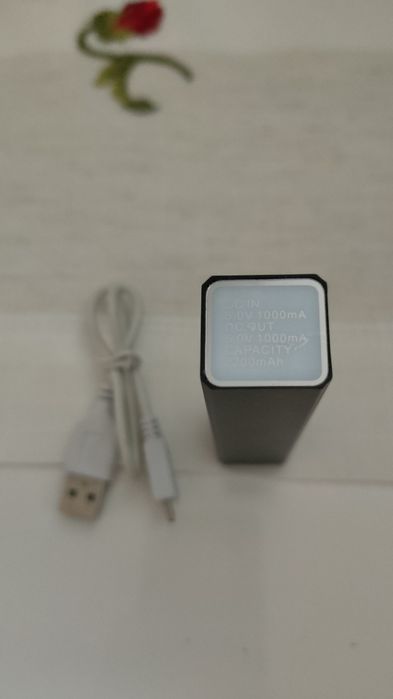 Powerbank 2200 mAh mały