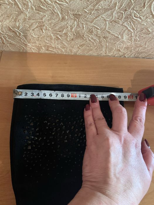 Продам чобітки чорні велюрові