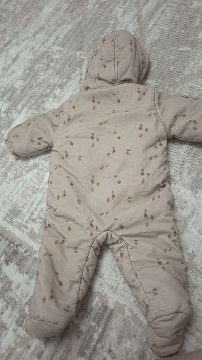 Комбінезон для дівчинки 3-6місяців