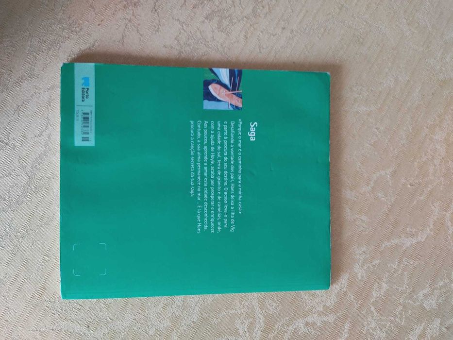 Livro - -   Saga