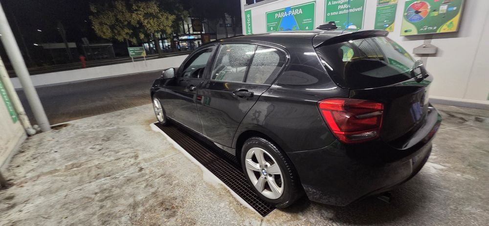Bmw 118d sport automático nacional
