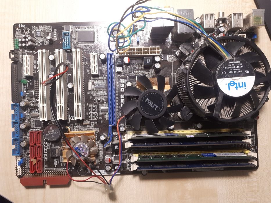 asus p5q se2 xeon e5450 asus 3730 1gb