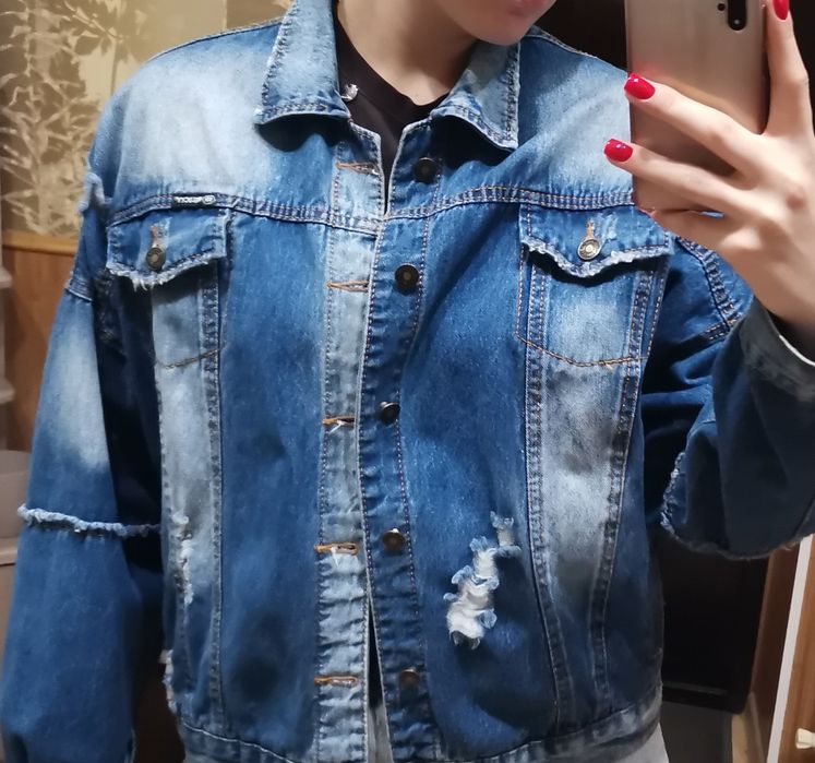 Джинсова куртка синя