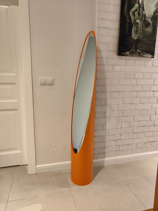 Lustro Lipstick Szminka Unghia SPACE AGE Włoski design