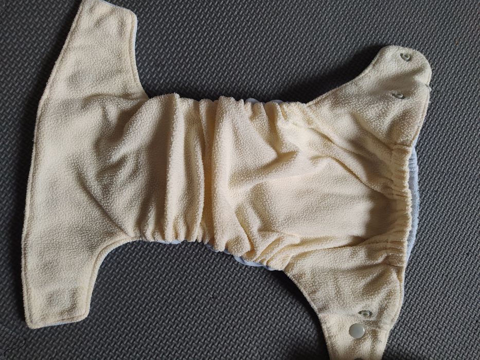 Pieluszki wielorazowe - formowanka i wkłady