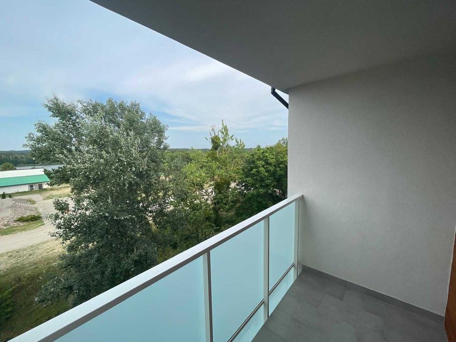 dwupokojowy apartament z widokiem na jezioro