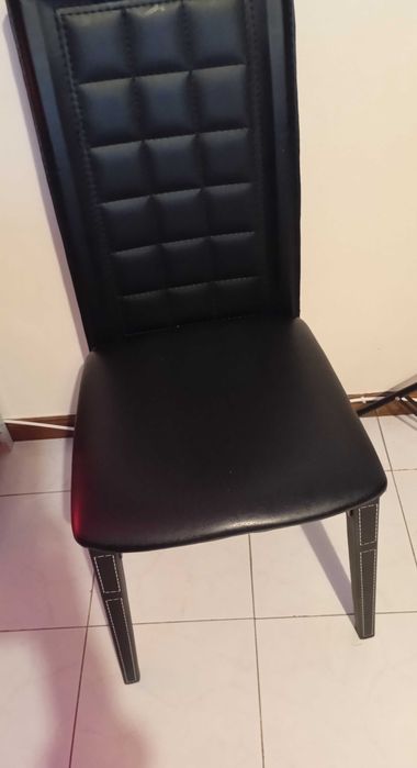 4 Cadeiras para mesa da sala