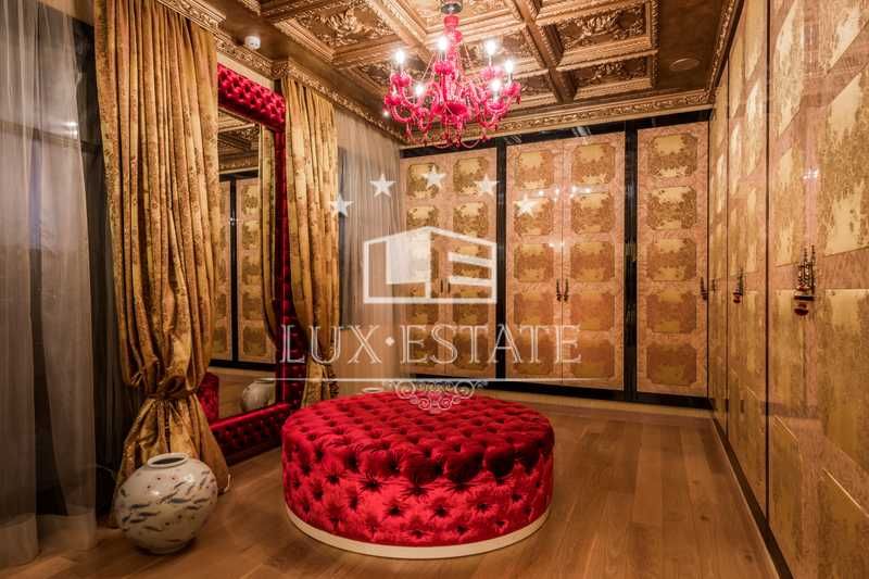 Роскошная вилла с 7 спальнями в Асьенда Лас Чапас, Восточная Марбелья.