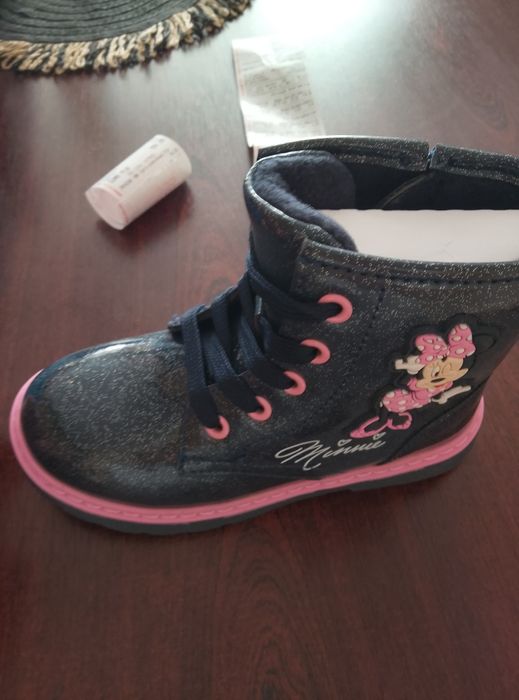 Sprzedam nowe buty dla dziewczynki CCC Disney