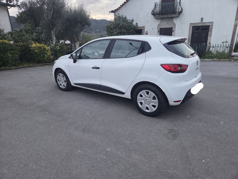 Renault clio dci Iva dedutivel