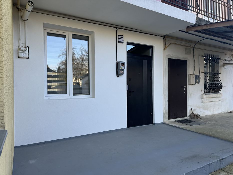 Продам 1км квартиру по вул.Нафтовиків 40