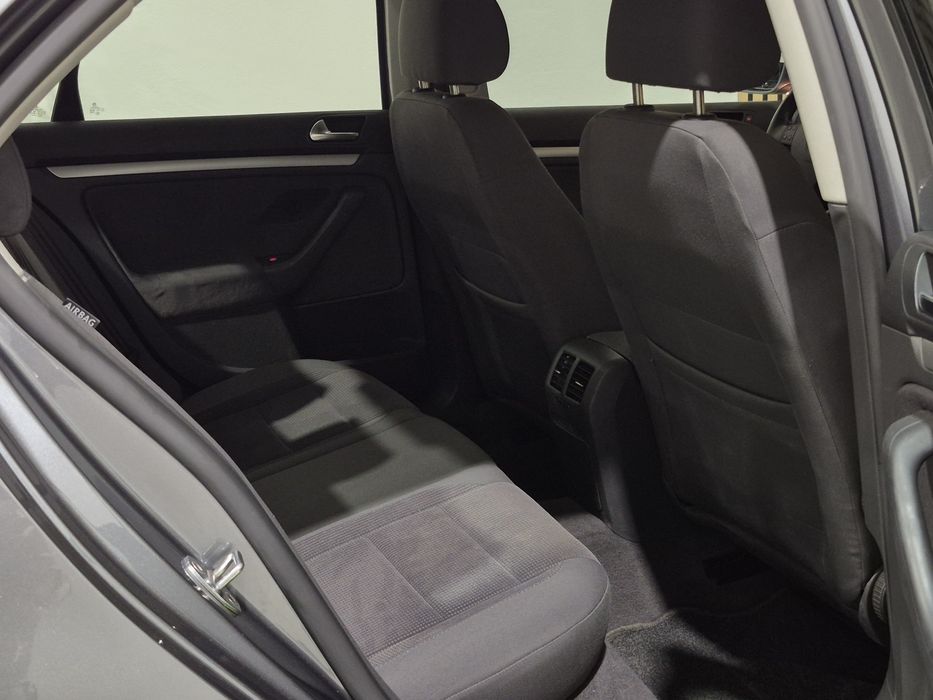 VW Jetta 1.6FSI - 52.000KM | GARANTIA | NACIONAL