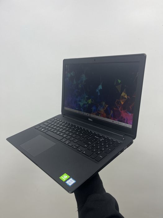 Ноутбук Dell Latitude 3500 i7-8565U NVIDIA MX130 DDR4 SSD