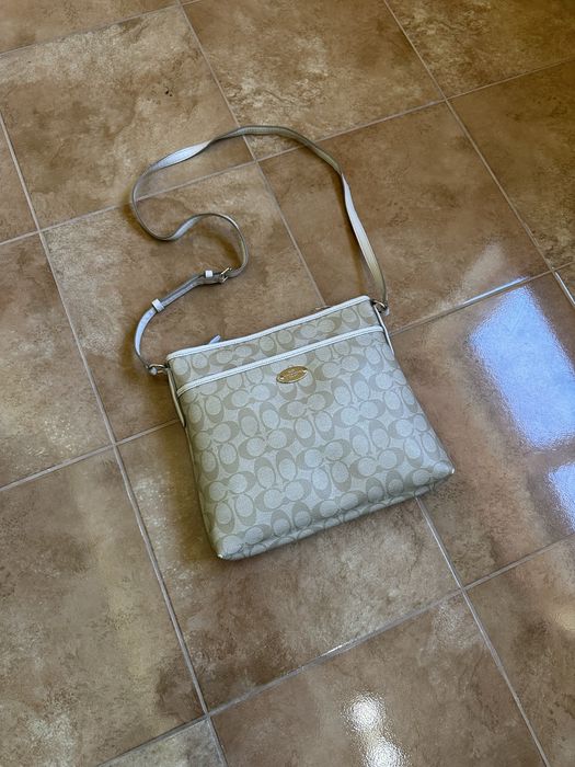 продам сумка Coach оригінал стан 8/10