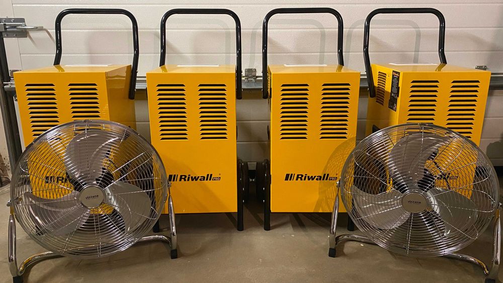 Wynajem Profesjonalnych Osuszaczy Powietrza, Osuszanie Po Zalaniu