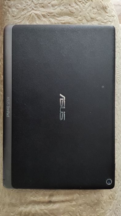 Планшет ASUS P021