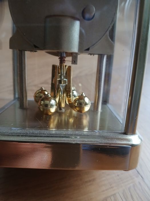 Годинник "Royal "