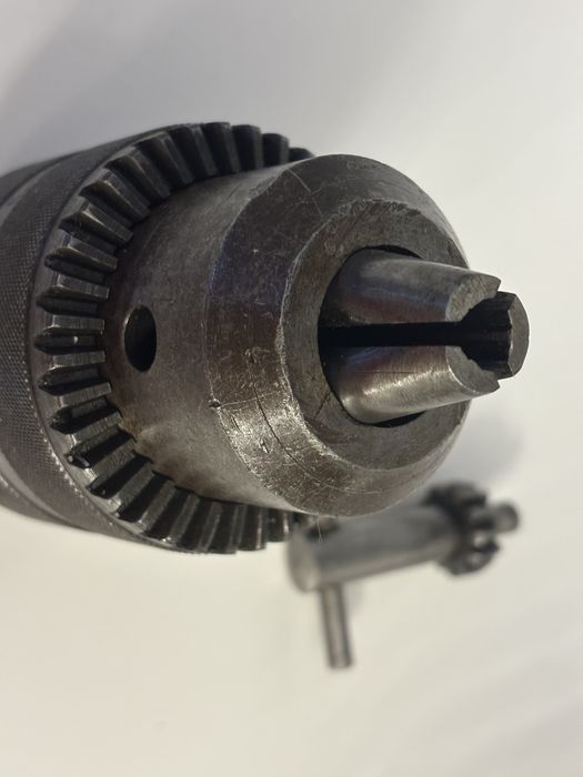 Uchwyt wiertarski z kluczykiem zakres mocowania 5-26