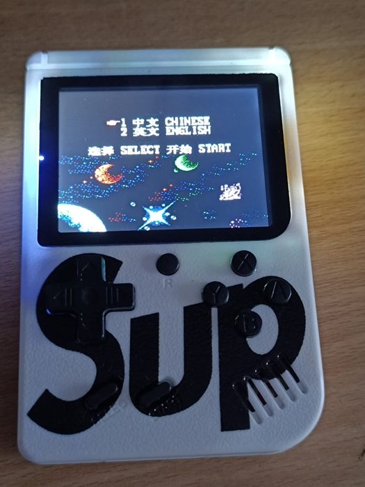 Consola Portátil SUP com 400 jogos