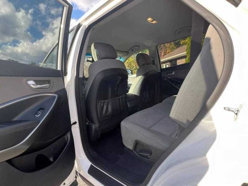 2017 Hyundai Santa Fe