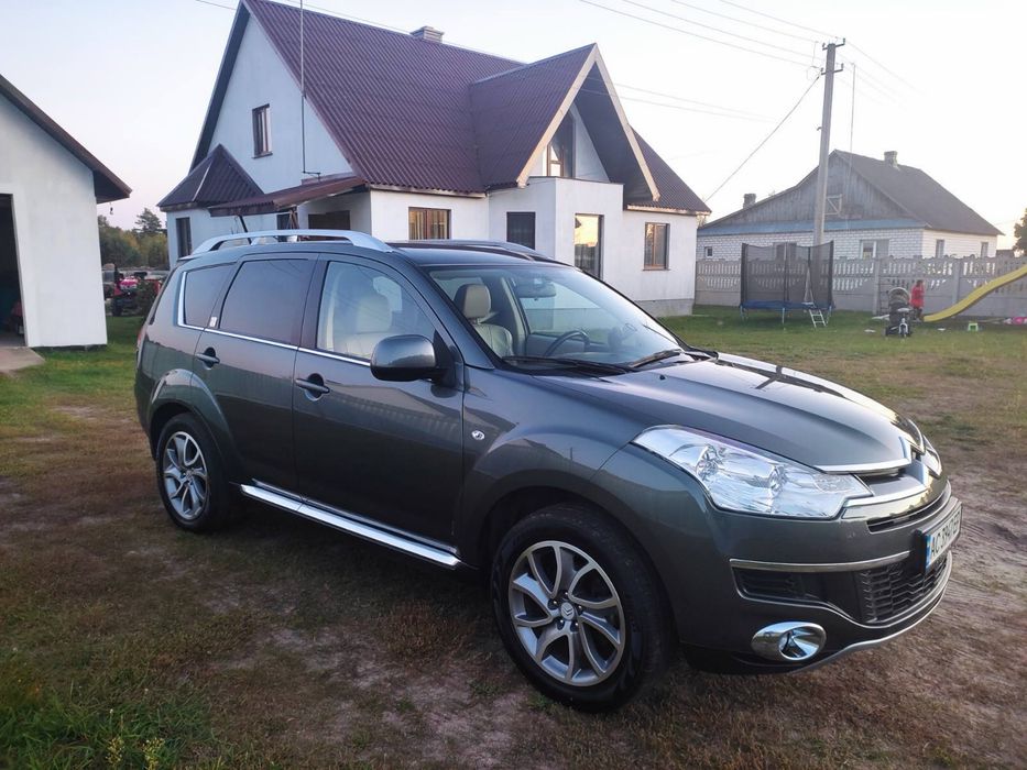 Продам  Сітроен С-Кроссер 2.2 hdi