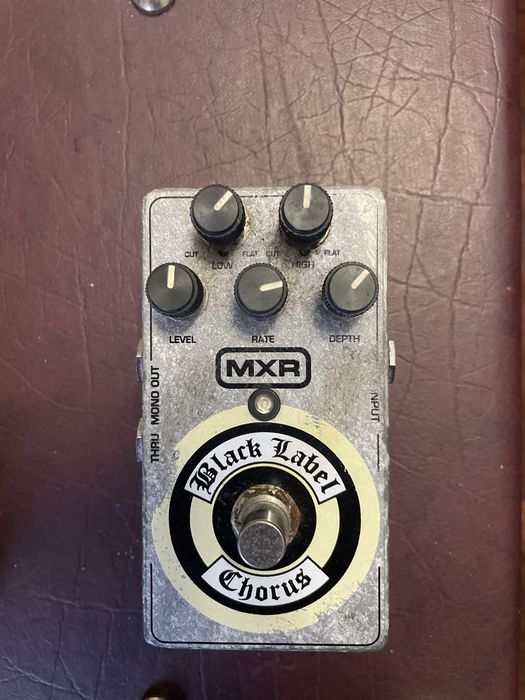 Varios pedais para guitarra EHX, Marshall, MXR...