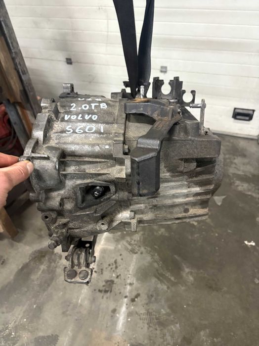 Volvo s60 skrzynia biegów 2.0 t b t5 manalna