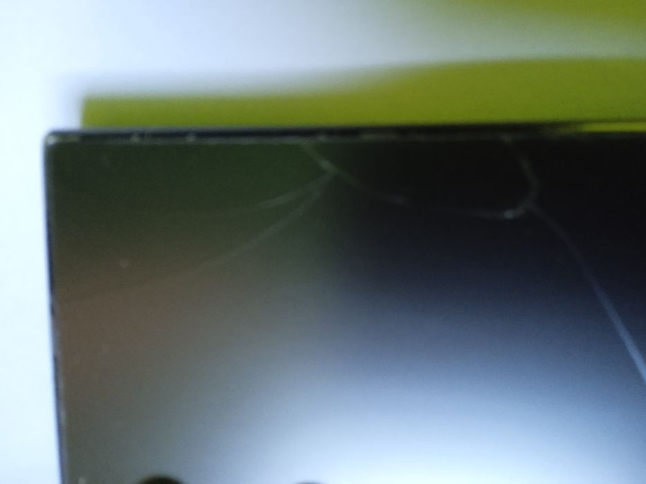 Продаю samsung galaxy s24 ultra на запчасти