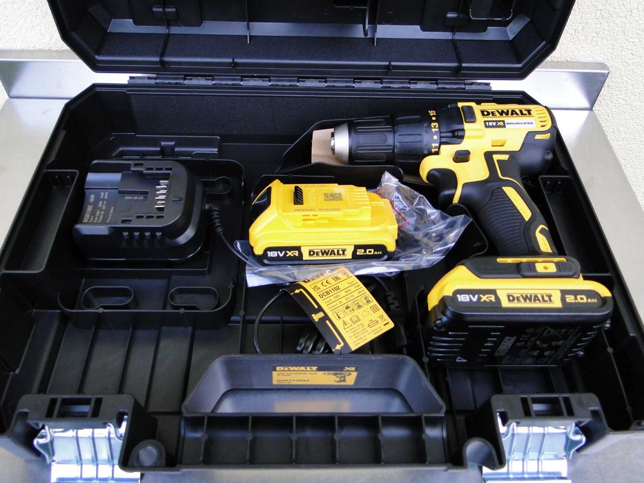 DEWALT DCD777D2T, Wiertarko-wkrętarka, 18V 2x2Ah, Nowa