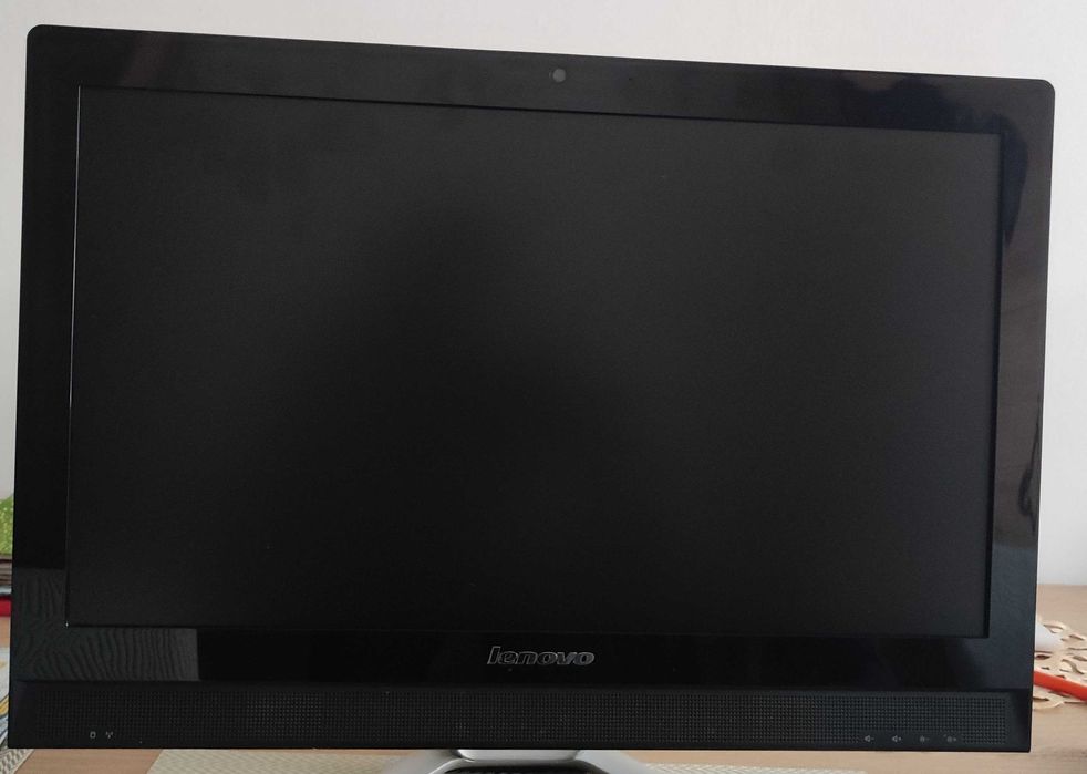 Komputer Lenovo C470 All-in-One 1TB / 4GB RAM + klawiatura i mysz