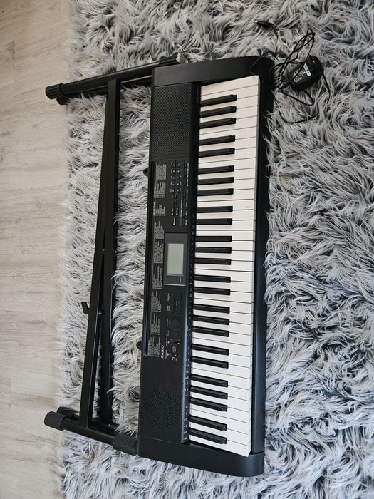 Keyboard Casio CTK-1150 – 61 klawiszy + statyw i zasilacz