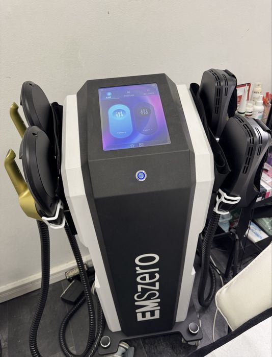 Urzadzenie do modelowania sylwetki EMSZero