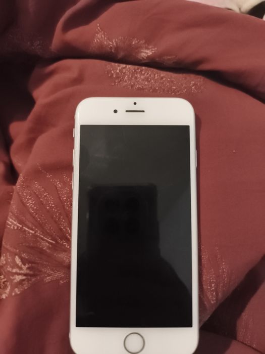 Telefon iPhone 6s