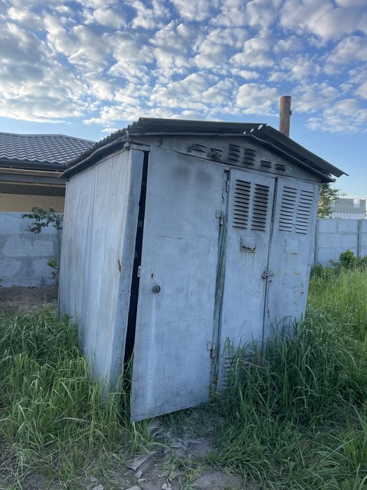 Продам металический вагончик, строительный домик, времянка