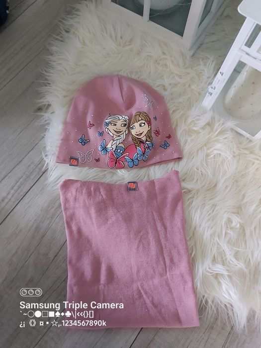 Czapka i kominek Elza I Anna