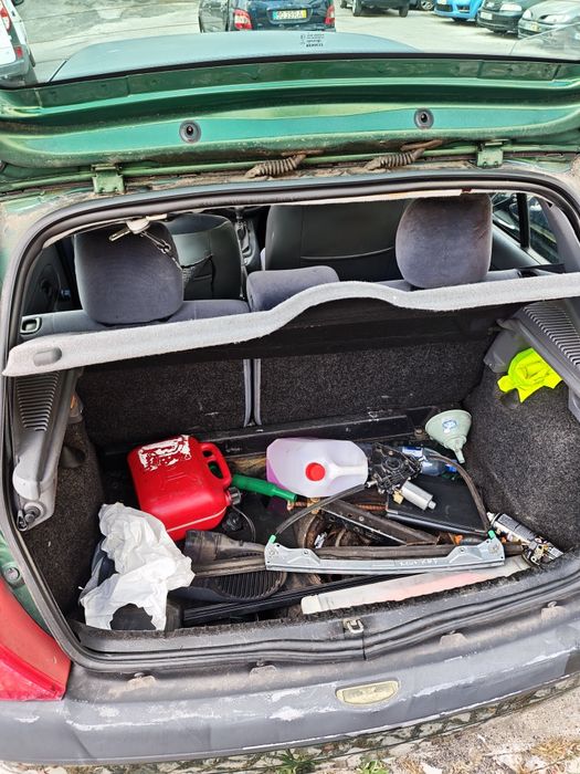 Renault Clio 2000