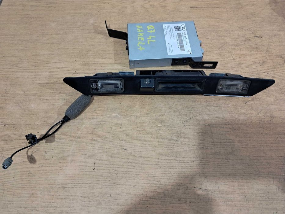 Blenda klamka kamera podświetlanie tablicy moduł kamery AUDI Q7 4L