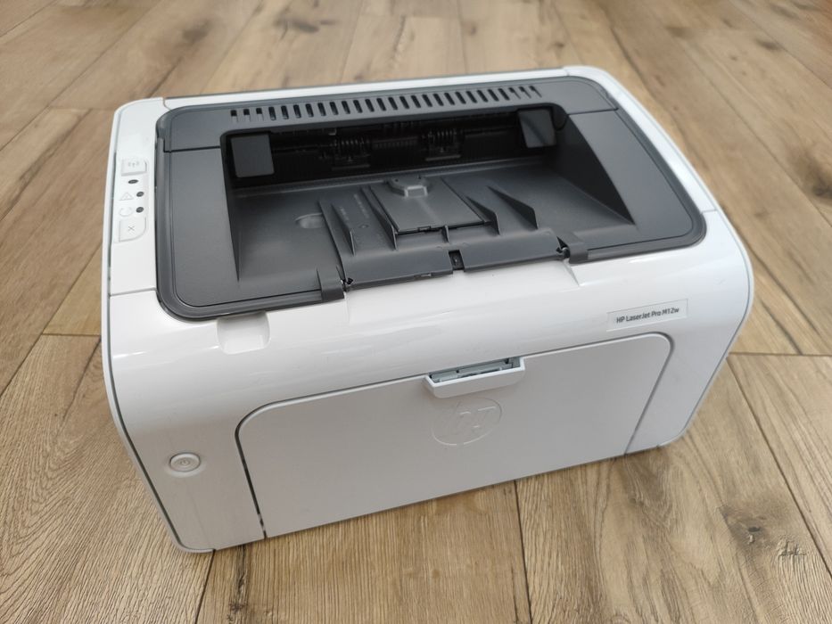 Принтер HP LaserJet Pro M12W